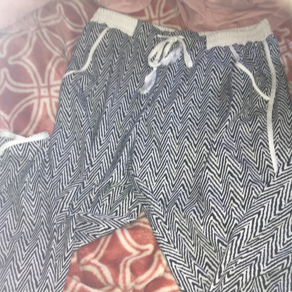 Striped pants - Picture 1 of 1